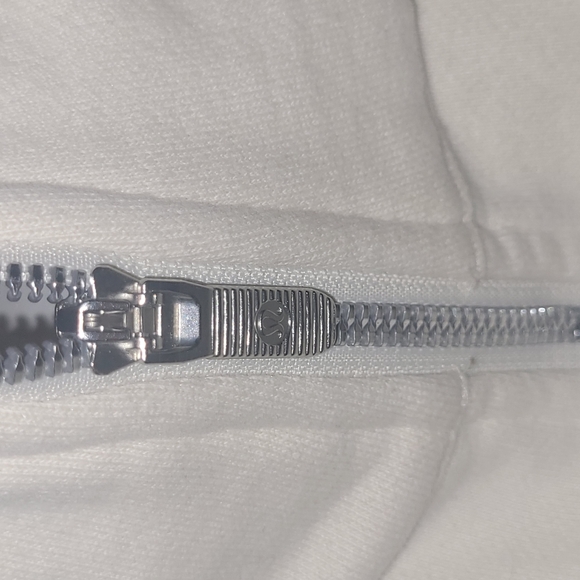 Lululemon Rabiant Jacket II SIZE 8 - Picture 14 of 16